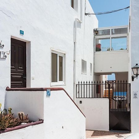 Vivienda Vacacional Dolphin ティアス エクステリア 写真