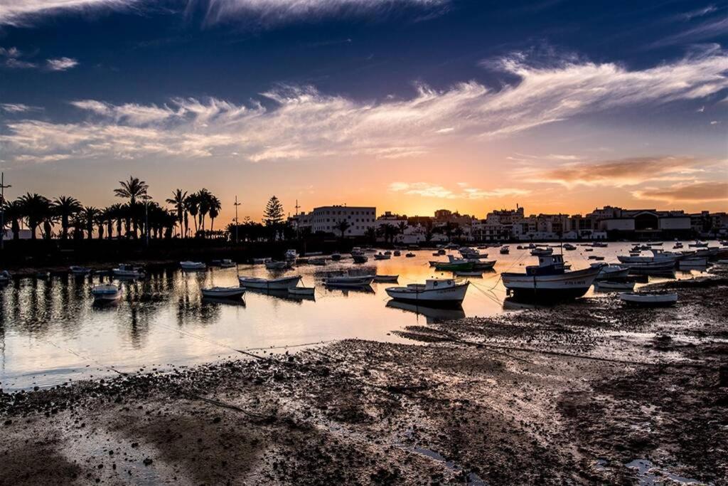 Vivienda Vacacional Dolphin ティアス エクステリア 写真